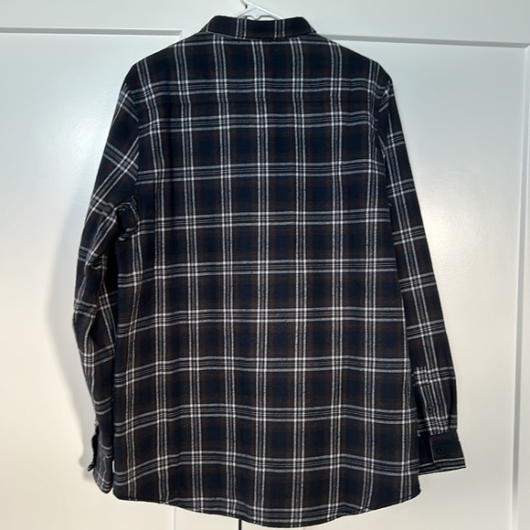 Banks Journal Momentum shirt - Picture 2 of 12